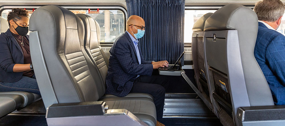 Introducir 37+ imagen coach seat on amtrak